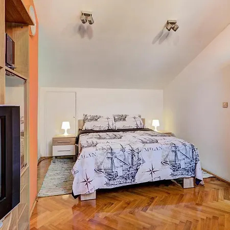 Mr. Fit Apartman